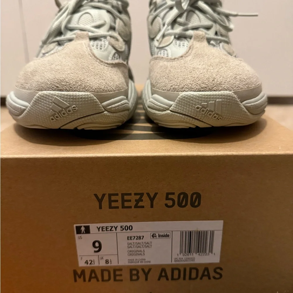 Adidas Yeezy 500 Salt - Picture 7 of 7